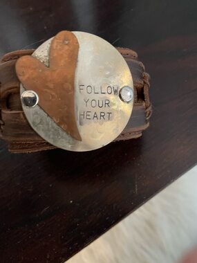Follow Your Heart Leather Cuff Bracelet - Brown & Metallic